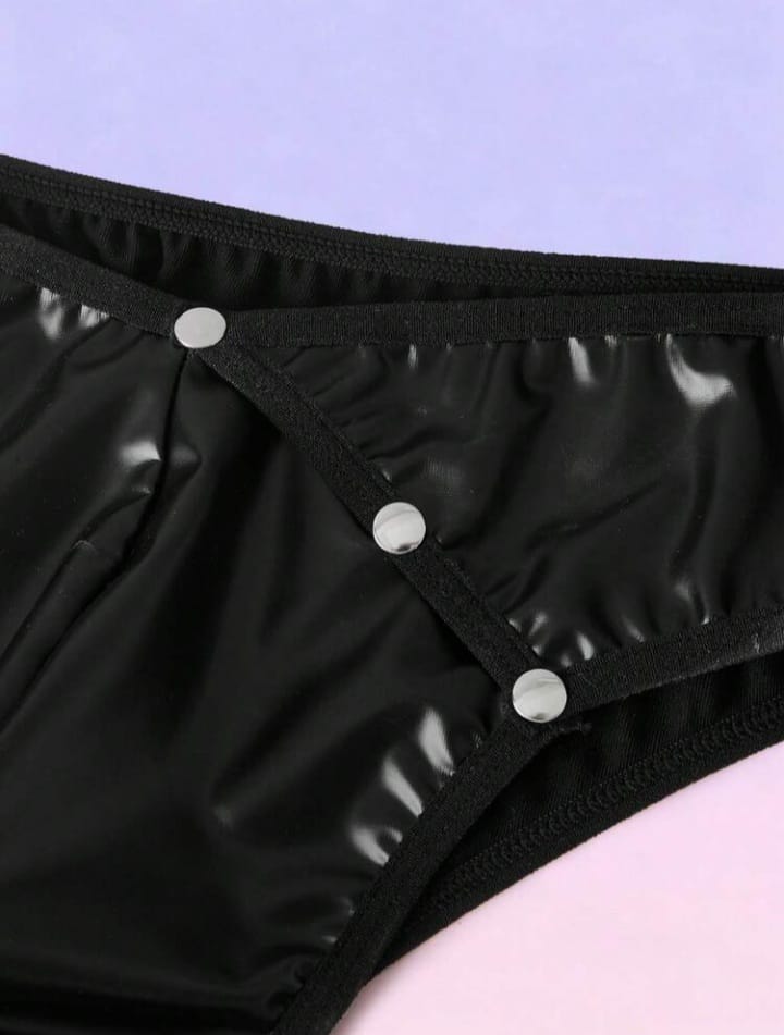 Men's Fashinable solid Color Pu Leather Rivet Sexy Briefs